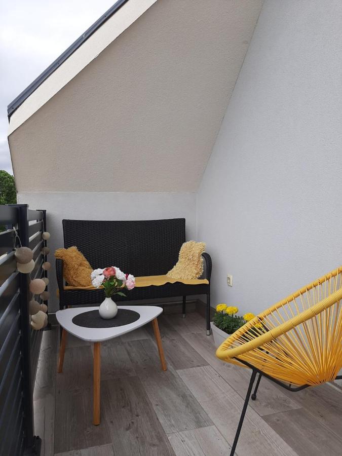 Elegant Inn Госпич Экстерьер фото