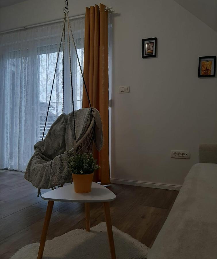 Elegant Inn Госпич Экстерьер фото